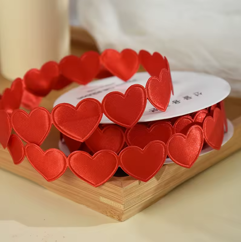 Heart Shaped Edge Woven Ribbon - Red / Yard / 2.5cm