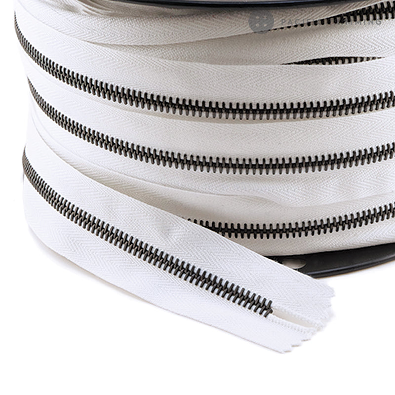 riri Zipper Continuous Chain White Tape with Gunmetal Teeth