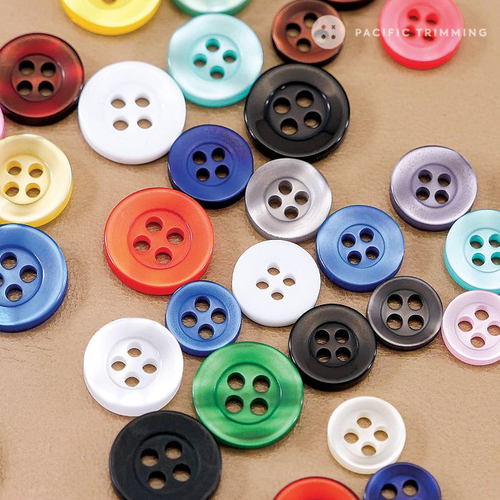 Color Standard Polyester 4 Hole Shirt Button